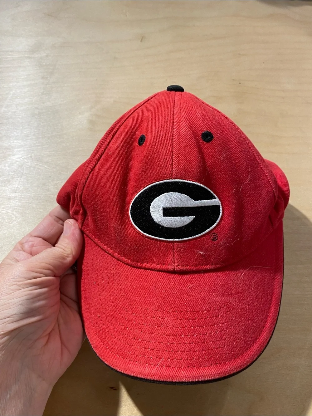 Signatures Red Kids Baseball Cap with 'G' Logo (SW)